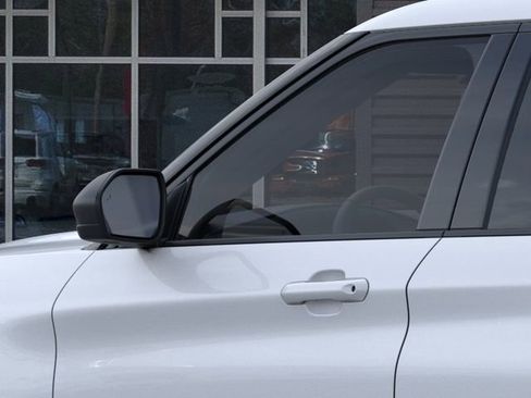 New 2026 Ford Explorer Active RWD image 20