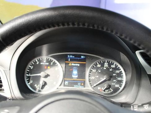Used 2019 Nissan Sentra SV FWD image 17