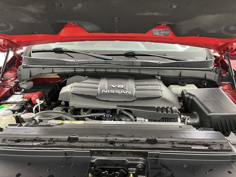 Used 2020 Nissan Titan PRO-4X w/ Pro-4x Convenience Package image 21