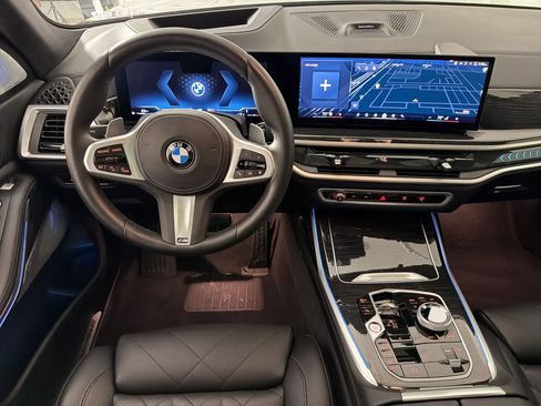Certified 2025 BMW X7 xDrive40i w/ Executive Package AWD/4WD image 30
