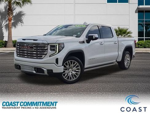 Certified 2022 GMC Sierra 1500 Denali AWD/4WD image 1