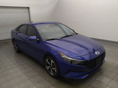 Used 2023 Hyundai Elantra SEL w/ Convenience Package FWD image 13