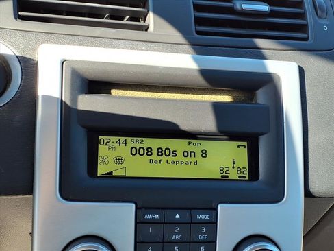 Used 2013 Volvo C70 T5 w/ Climate Pkg image 19