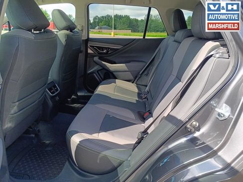 Used 2025 Subaru Outback Onyx Edition AWD/4WD image 15