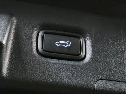 Used 2023 Hyundai Santa Fe SEL FWD image 27