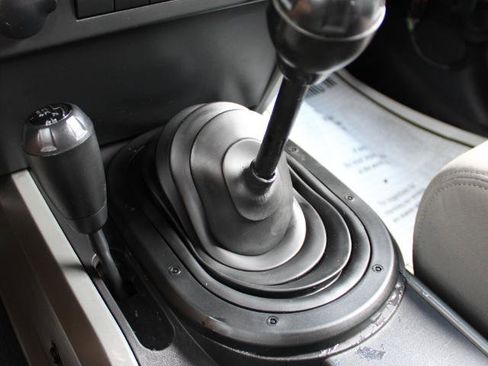 Used 2008 Jeep Wrangler Unlimited X image 27