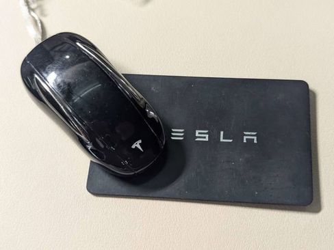 Used 2022 Tesla Model X AWD/4WD image 22
