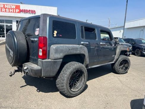 Used 2006 HUMMER H3 AWD/4WD image 4
