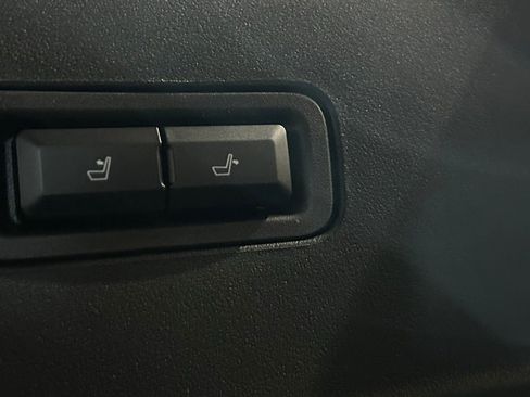 New 2026 Lincoln Navigator Premiere AWD/4WD image 79