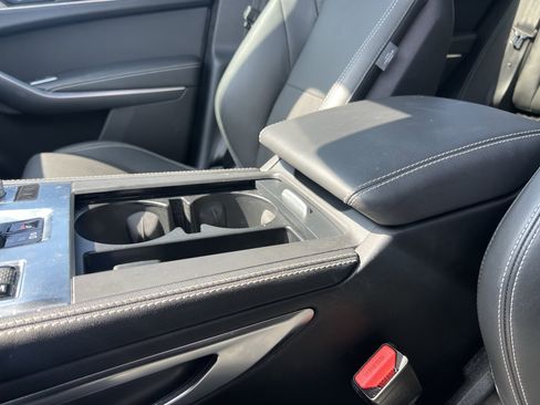 Certified 2025 Jaguar F-PACE R-Dynamic S image 26