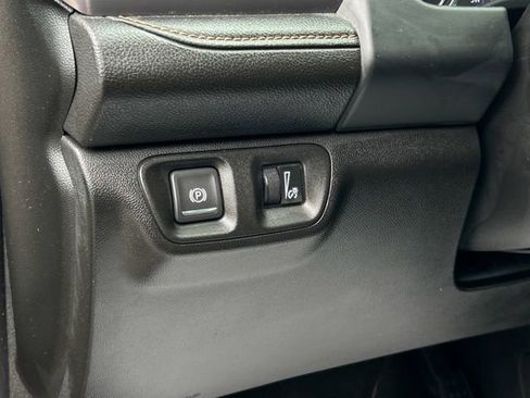 Used 2022 GMC Acadia AT4 AWD/4WD image 38