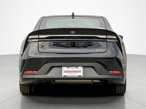 New 2026 Toyota Prius Plug-In Hybrid image 4