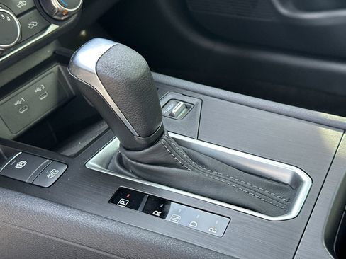 New 2026 Nissan Kicks S FWD image 33