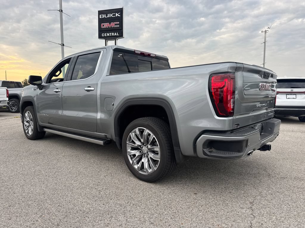 Used 2025 GMC Sierra 1500 Denali w/ Denali Reserve Package AWD/4WD image 4