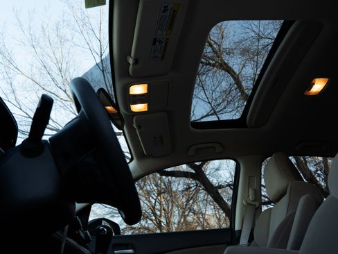 Used 2014 Honda CR-V EX image 33