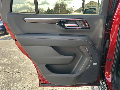 New 2026 Chevrolet Tahoe Premier image 23