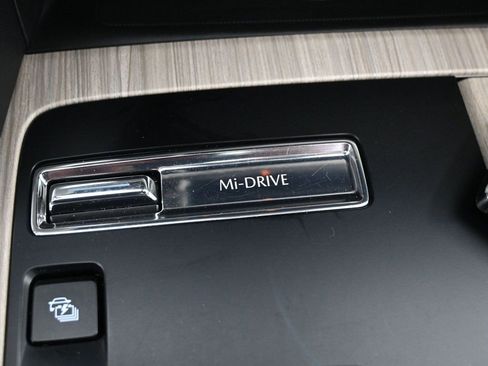 Used 2024 MAZDA CX-90 Plug-In Hybrid w/ Premium Plus image 16