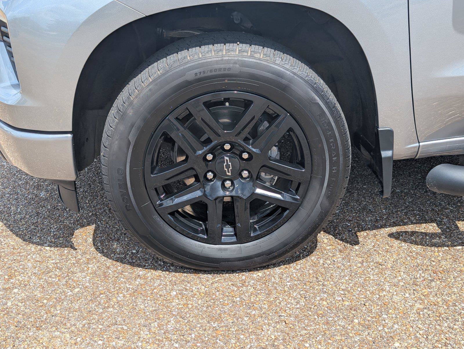 Certified 2023 Chevrolet Silverado 1500 RST w/ Rally Edition AWD/4WD image 10