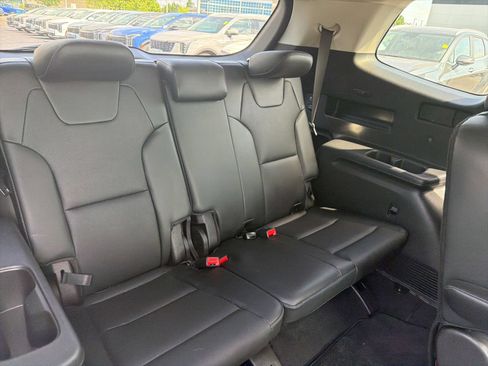 Certified 2023 Kia Telluride S w/ S Sunroof Package AWD/4WD image 22