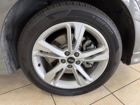 Used 2021 Audi Q3 2.0T Premium w/ Convenience Package AWD/4WD image 15