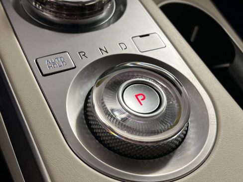 Used 2023 Genesis GV70 2.5T w/ Select Package image 22