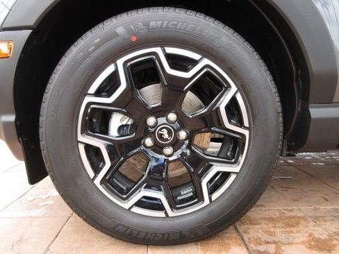 New 2026 Ford Bronco Sport Outer Banks w/ Outer Banks Tech Package+ image 8