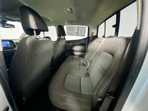 Used 2019 Chevrolet Colorado LT w/ LT Convenience Package image 26