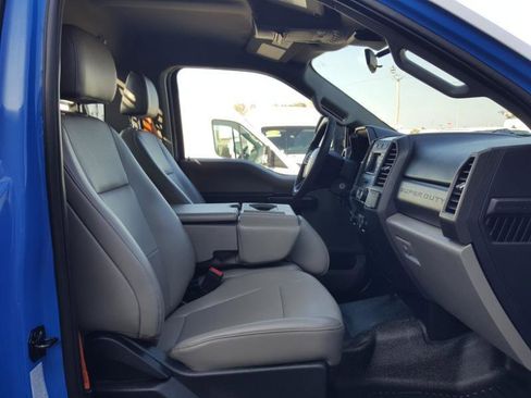 Used 2020 Ford F450 2WD Regular Cab Super Duty image 21