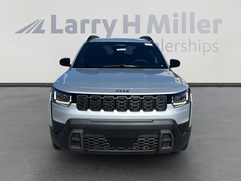 New 2026 Jeep Cherokee Laredo AWD/4WD image 8