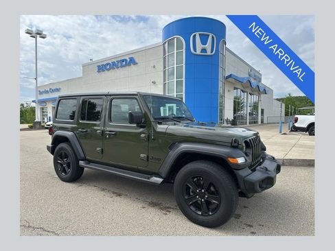 Used 2022 Jeep Wrangler Unlimited Sport AWD/4WD image 1