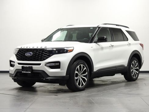 Used 2022 Ford Explorer ST-Line w/ Class IV Trailer Tow Package AWD/4WD image 8