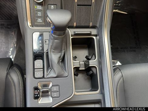 Used 2026 Lexus GX 550 AWD/4WD image 28