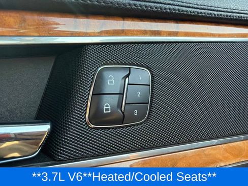 Used 2016 Lincoln MKX Reserve w/ Enhanced Security Package AWD/4WD image 13