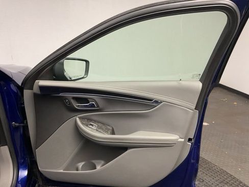 Used 2014 Chevrolet Impala LT image 22