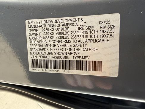 Used 2025 Honda Odyssey Sport-L image 42