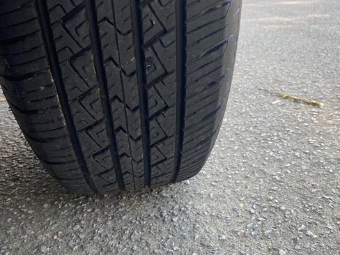 Used 2014 Toyota Tundra SR5 w/ SR5 Upgrade Package image 10