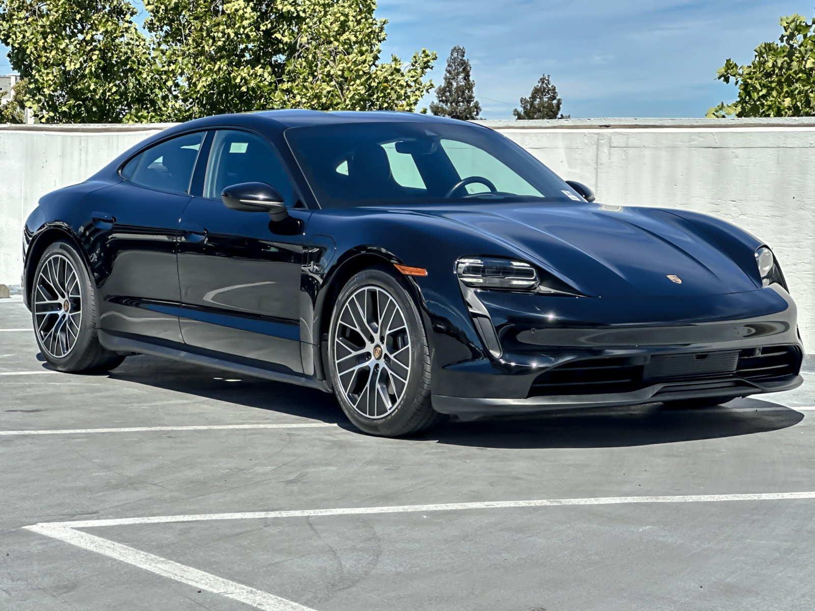 Used 2024 Porsche Taycan RWD image 11