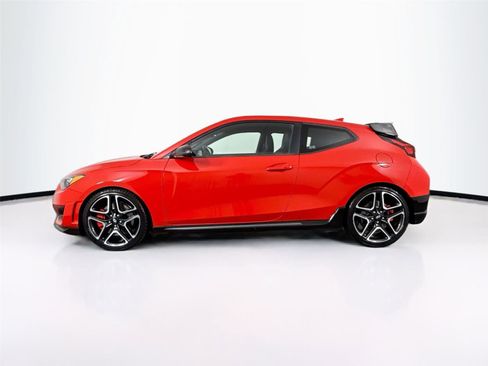 Used 2021 Hyundai Veloster N image 13