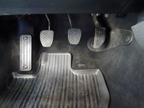 Used 2022 Subaru WRX AWD/4WD image 10