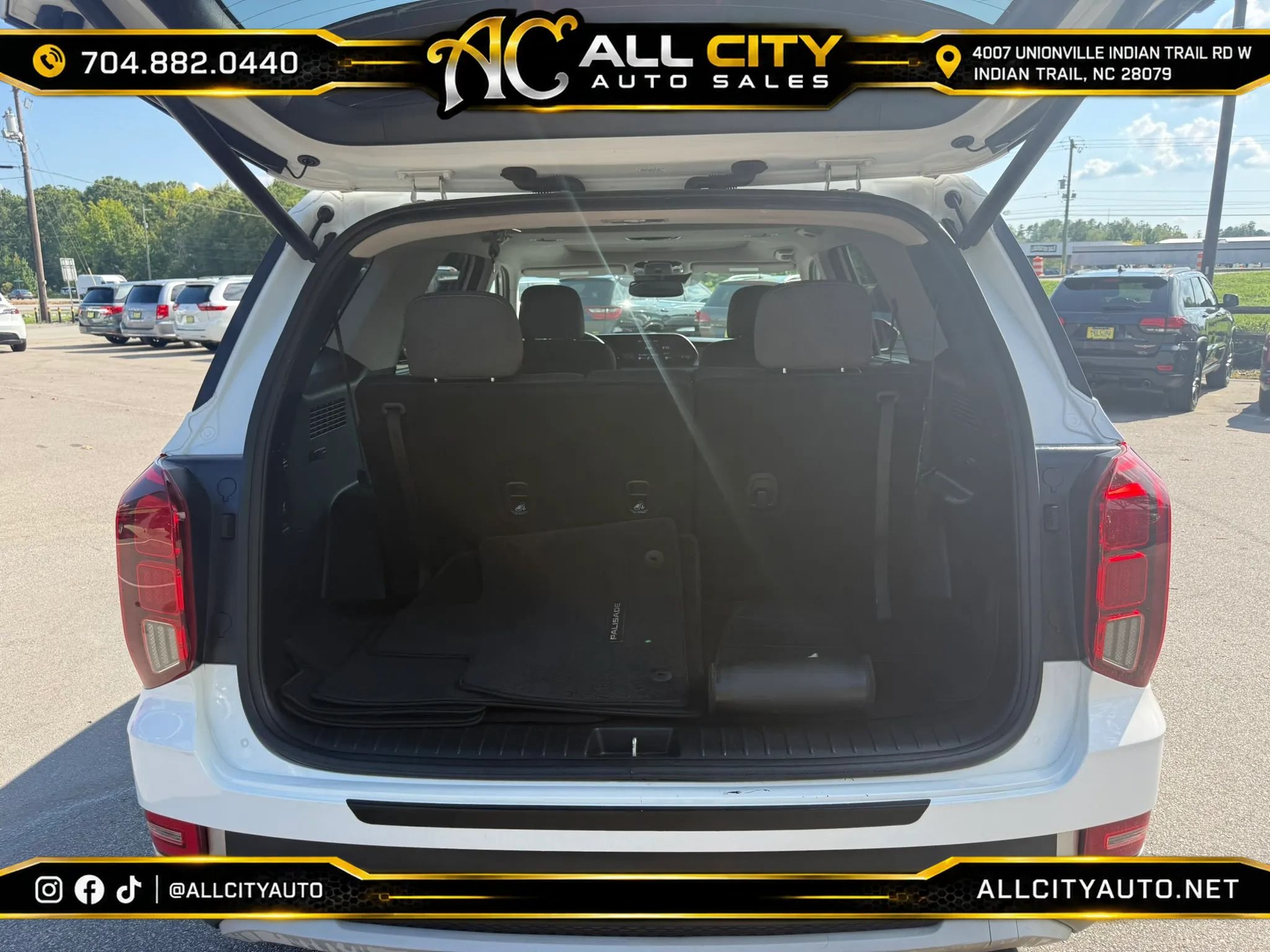 Used 2021 Hyundai Palisade SEL w/ Convenience Package FWD image 42