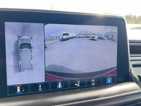 Used 2021 Chevrolet Tahoe LT w/ LT Signature Package image 54