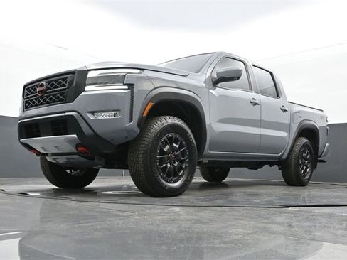 Used 2022 Nissan Frontier PRO-4X w/ Pro-4X Premium Package image 30