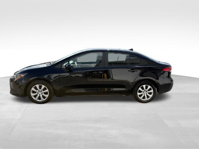 Used 2024 Toyota Corolla LE FWD image 12
