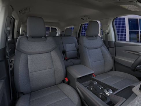 New 2026 Ford Explorer Active RWD image 11