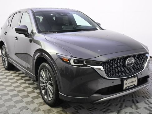 New 2025 MAZDA CX-5 Signature image 8