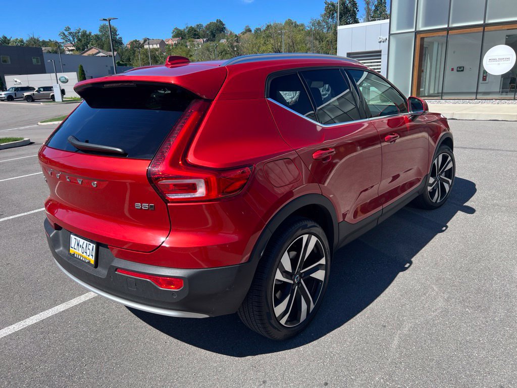 Used 2025 Volvo XC40 B5 Plus w/ Climate Package AWD/4WD image 13
