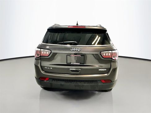 Used 2020 Jeep Compass Latitude image 7