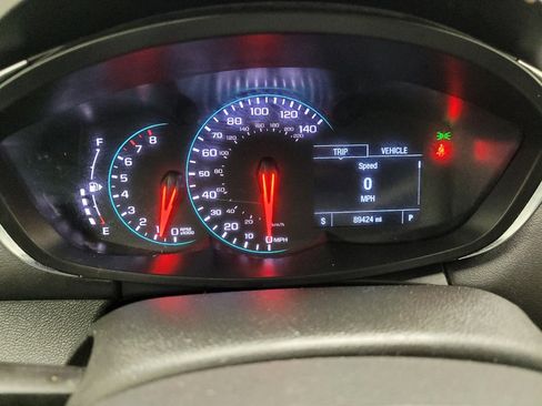 Used 2020 Chevrolet Trax LT FWD image 23