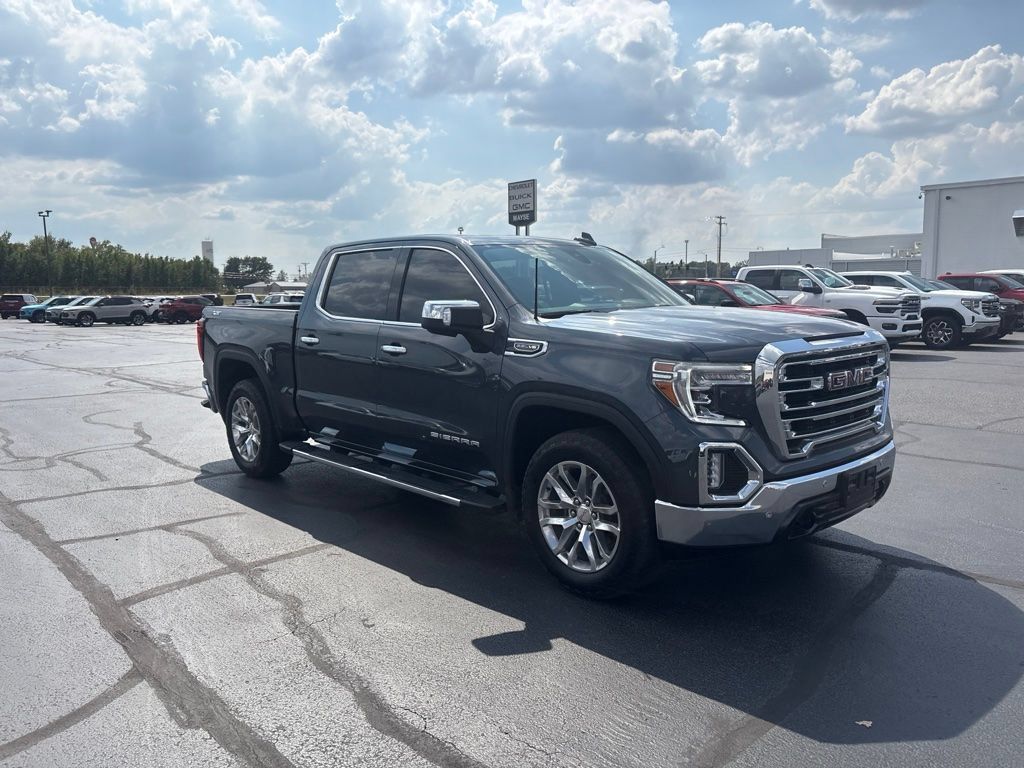 Used 2022 GMC Sierra 1500 SLT w/ SLT Premium Plus Package AWD/4WD image 10