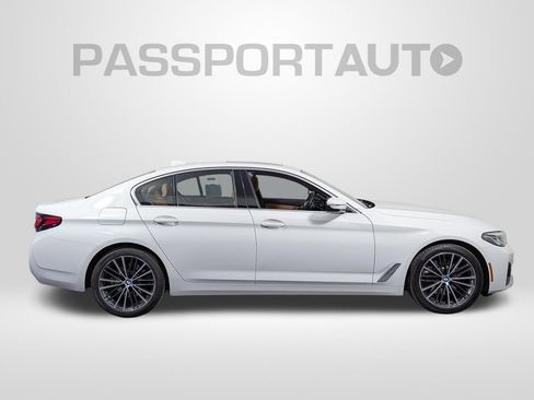 Certified 2023 BMW 530i xDrive w/ Premium Package AWD/4WD image 8